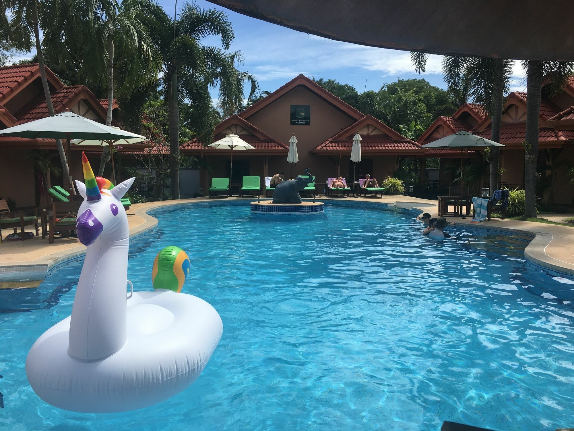 The Resort Happy Elephant Rawai Kültér fotó